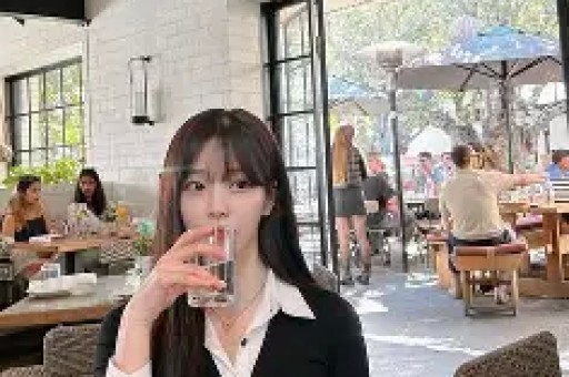 热搜压不住！知名女星曝陈小春猛料 好男人人设崩塌 采儿被打脸