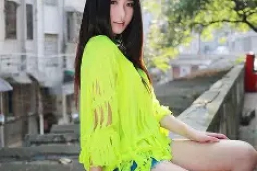 向太这回恐要翻车！曝49岁黄晓明曾当众给她下跪十几人目睹